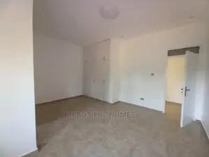 Furnished 6bdrm House in Kira for Sale