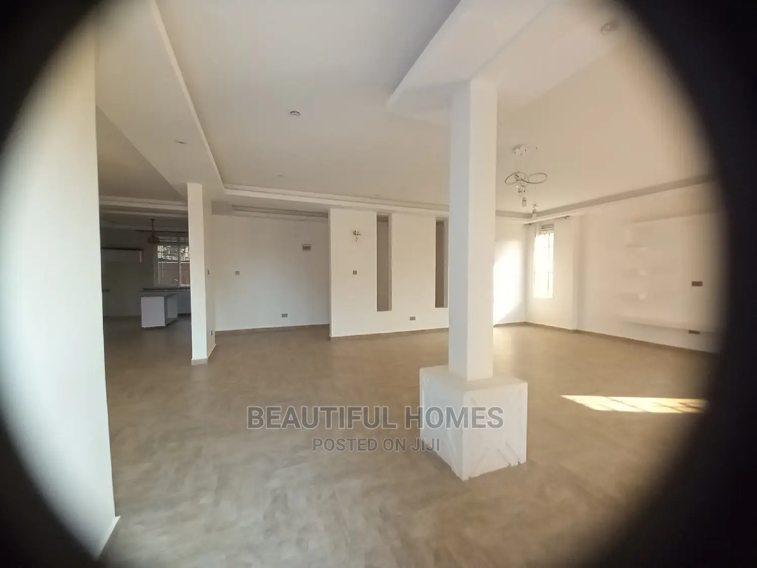 Furnished 6bdrm Mansion in Kira for Sale