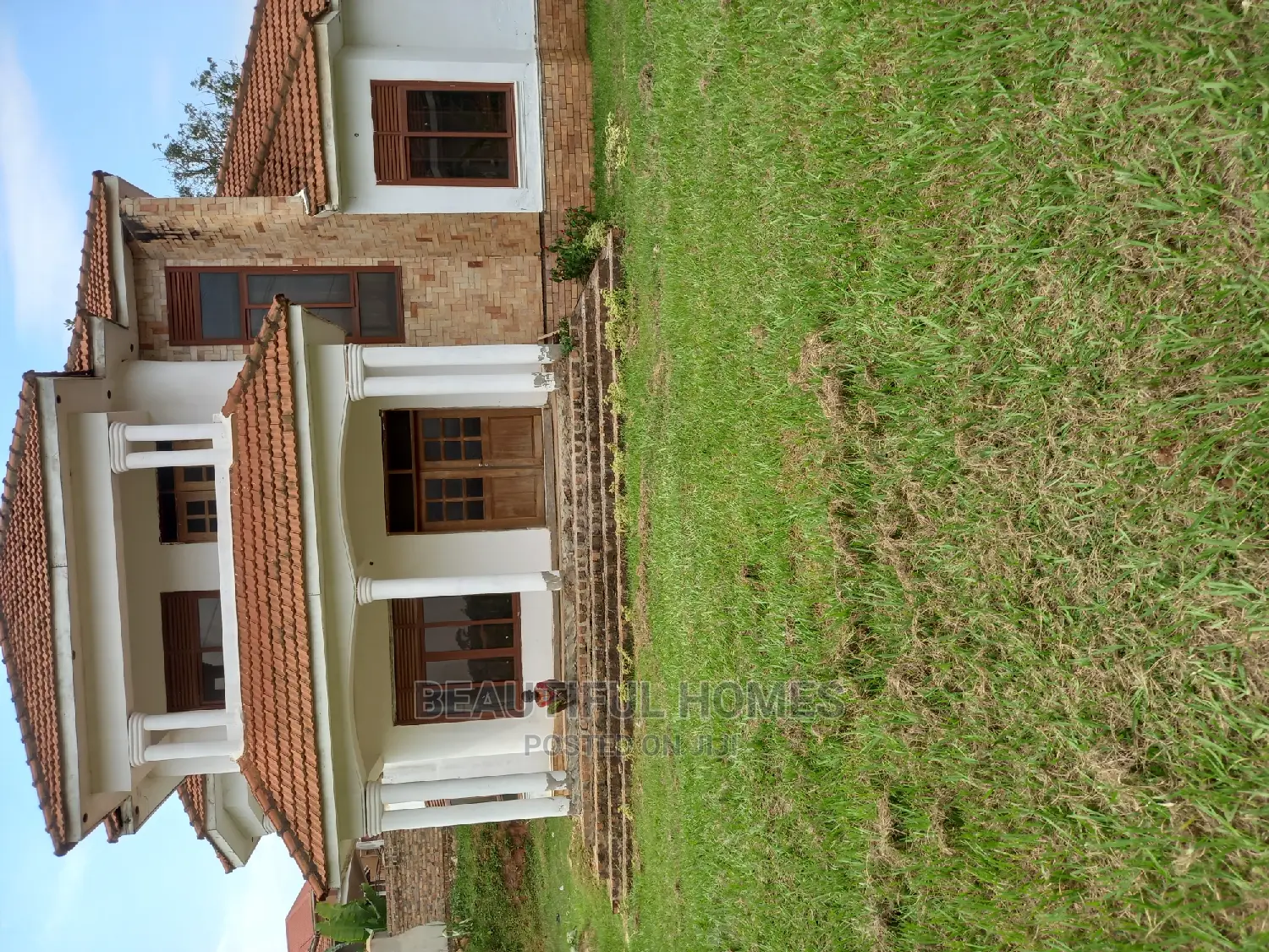 Furnished 5bdrm Mansion in Kira for Sale