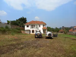Furnished 5bdrm Mansion in Kira for Sale