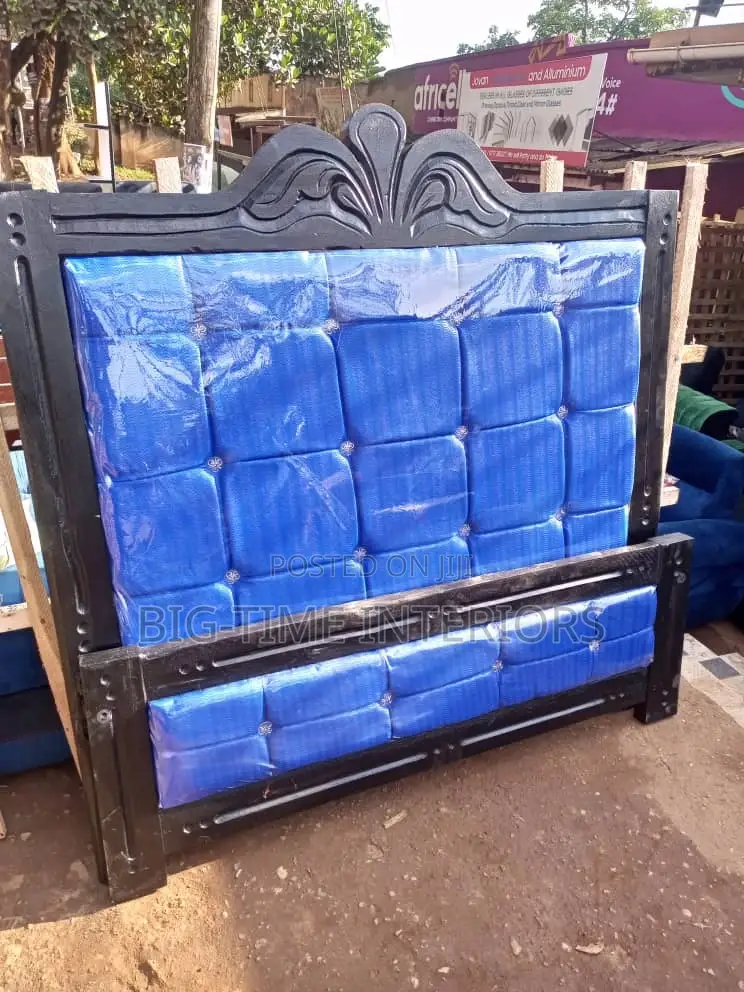 Quality 4*6 Leather Bed