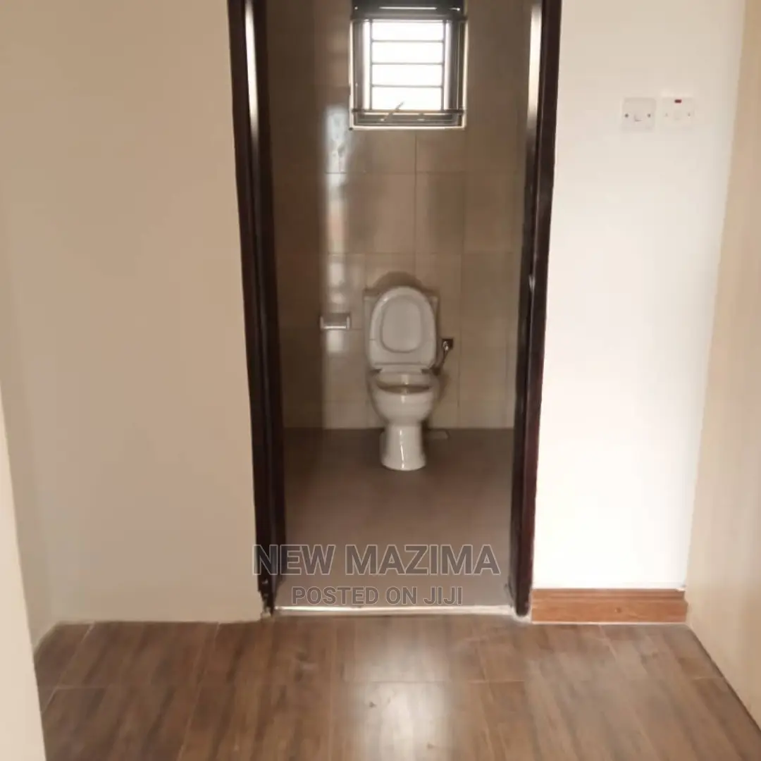 4bdrm House in Akhright Ntebe Rd, Central Division for sale