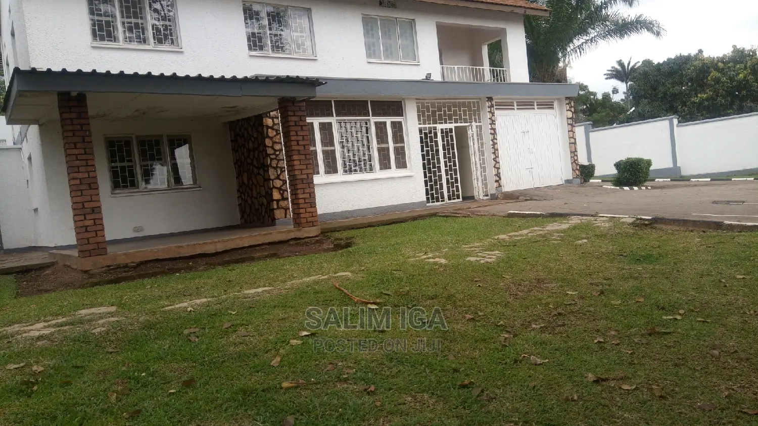 6bdrm Duplex in Kololo Property, Central Division for Rent