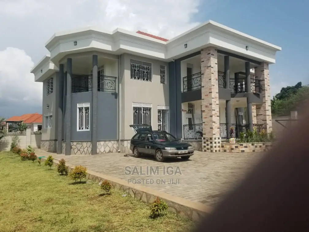 6bdrm Duplex in Kololo Property, Central Division for Sale