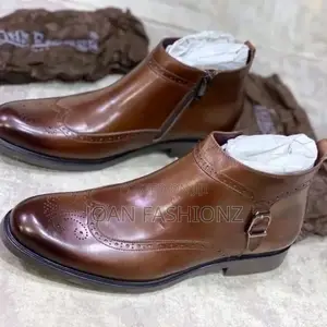 Men's Original Clarks Boots-Brown