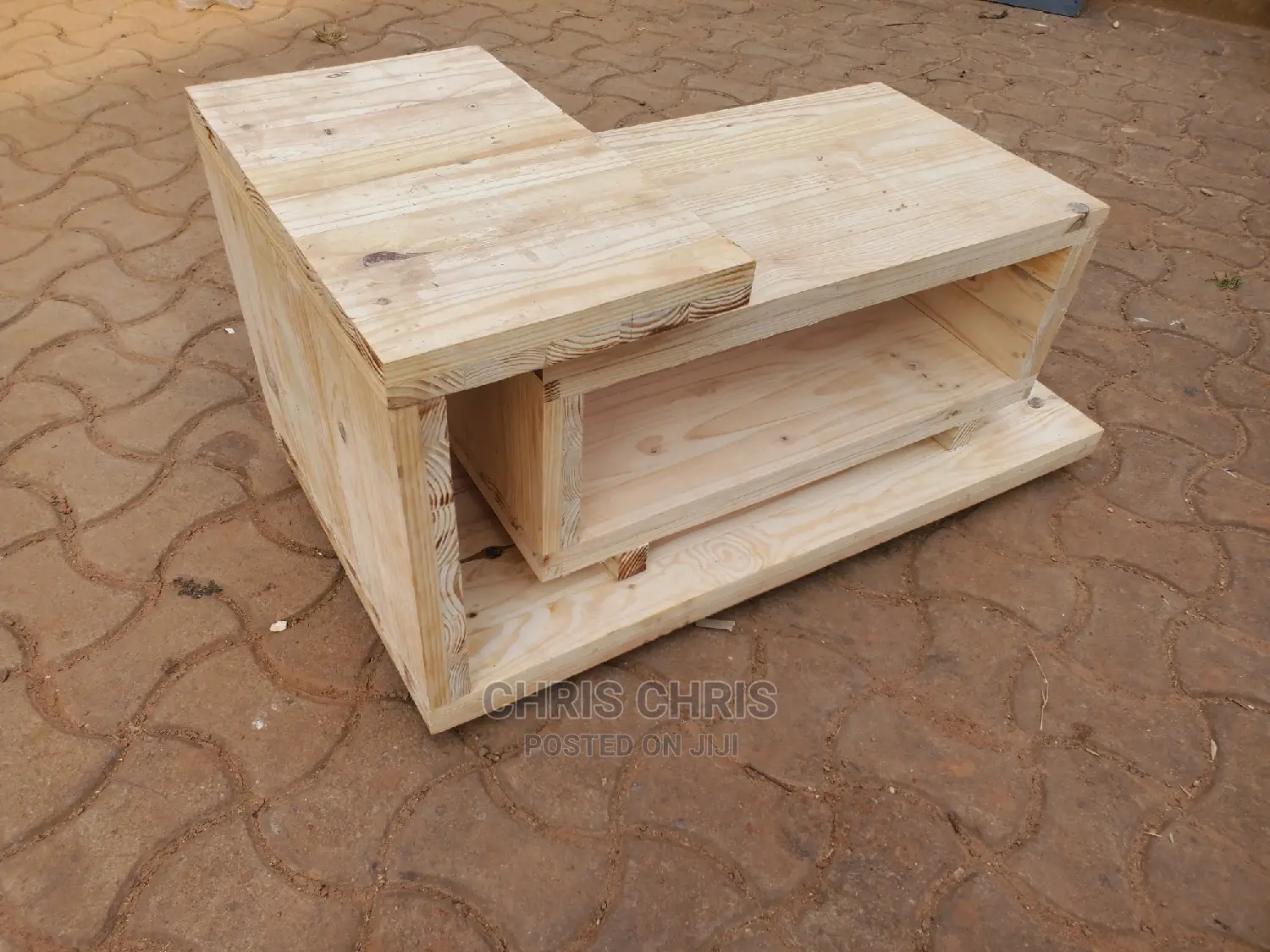 Artistic Center Tables and Chairs