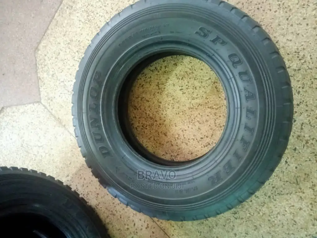 7.50-16 USED TYRES DUNLOP for Canter, Isuzu Elf, Ambulance