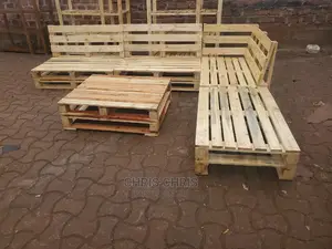 L Shape Pallet Chairs