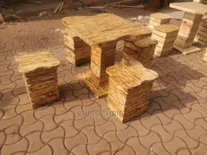 Pallet Dining Stools and Chairs