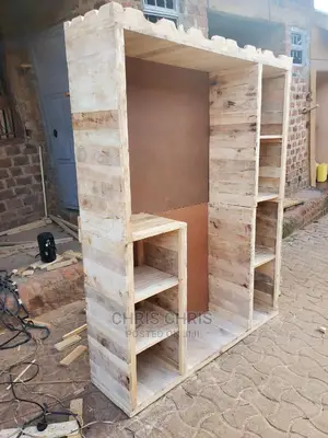 Pallet Wardrobes