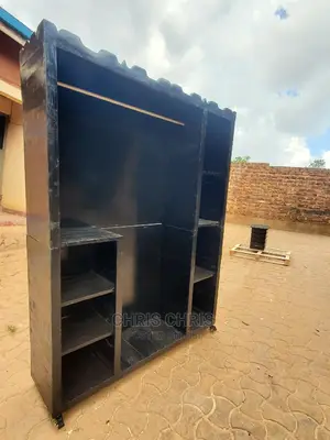 Pallet Wardrobes