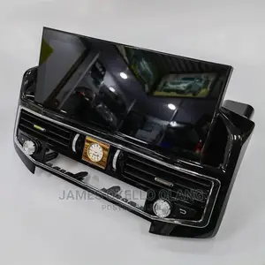 Lc200 Landcrusier 2008 to 2015 Customised Radio