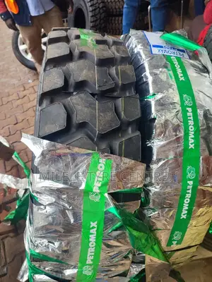 Petromax Tires