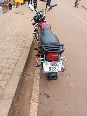 Suzuki DR-Z 2018 Red