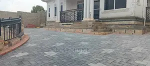 Paver Laying Services for Beautiful Compounds