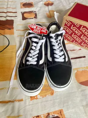 Brand New Vans Old Skool