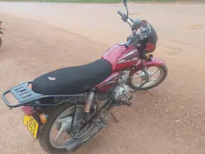 New Bajaj Boxer 150 UG 2018 Red