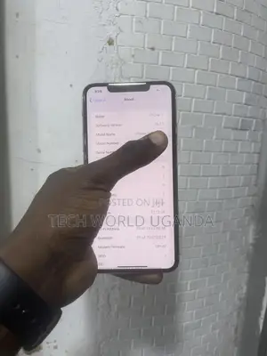Apple iPhone 11 Pro Max 64 GB White