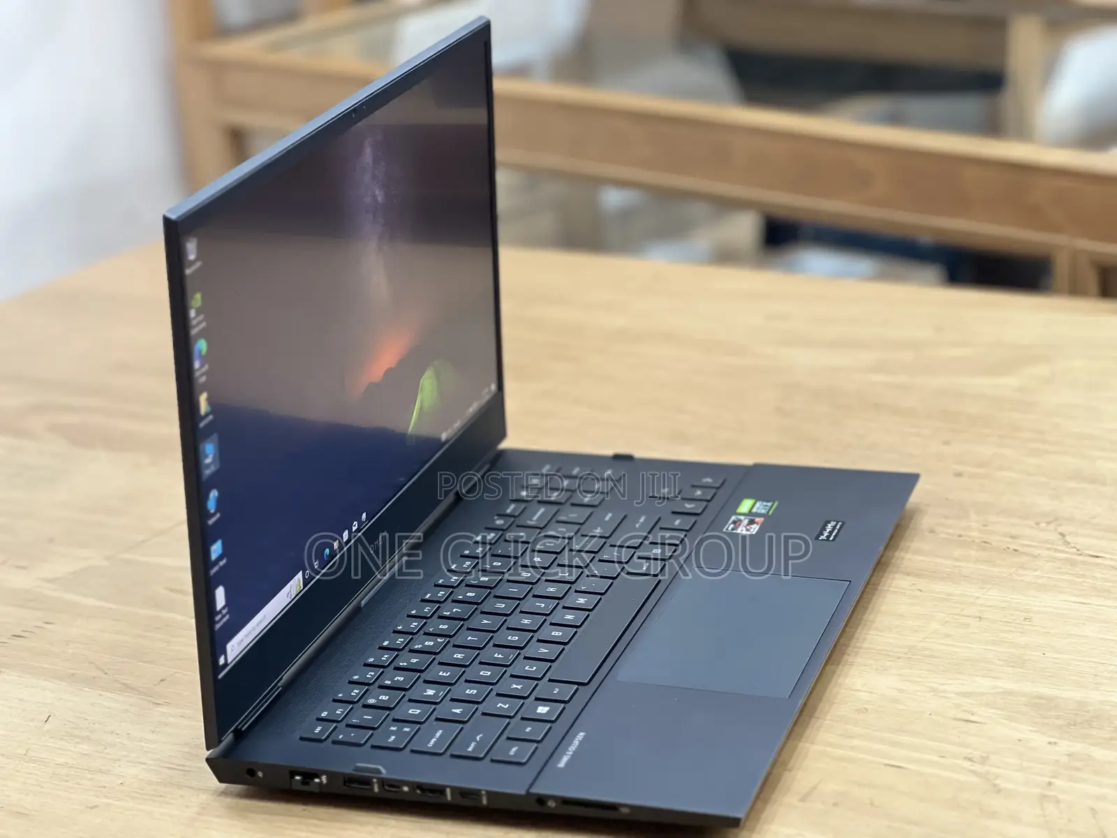 New Laptop HP Omen 16 16GB AMD Ryzen 7 SSHD (Hybrid) 1T