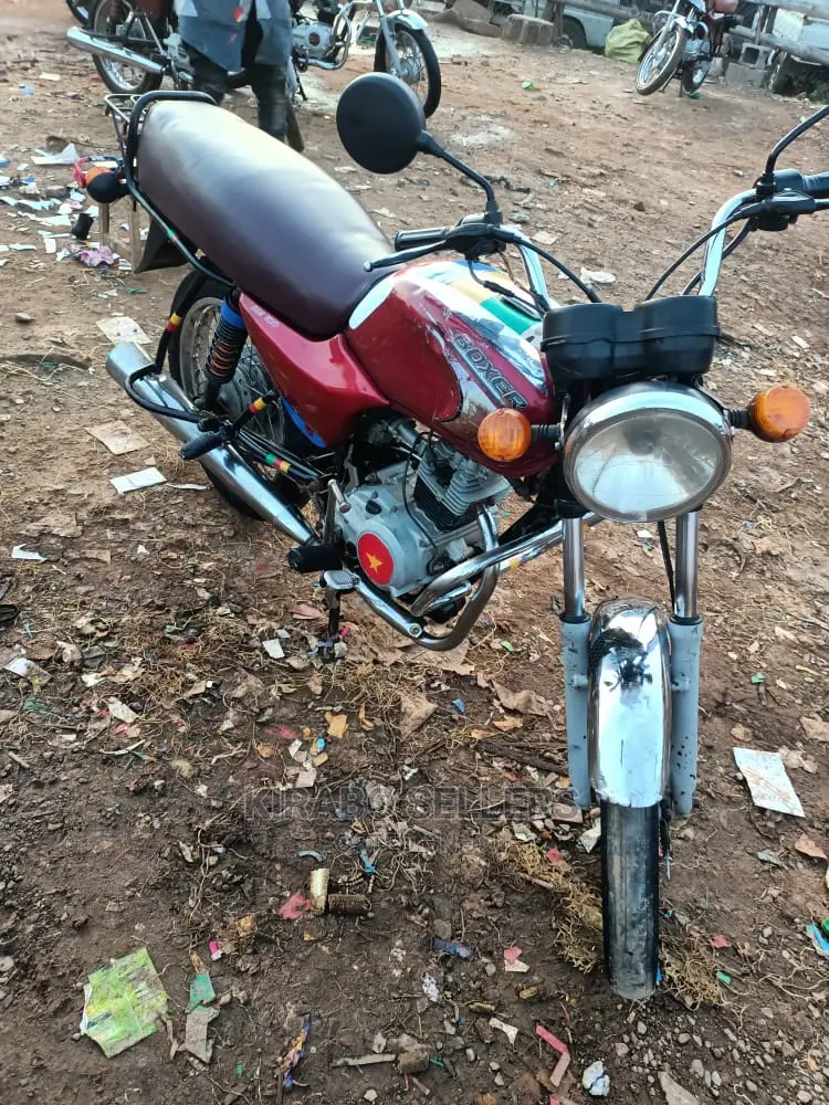 Bajaj Boxer 2019 Blue