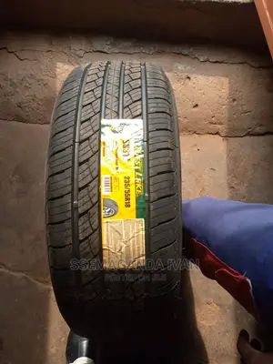 235/55r18 Westlake