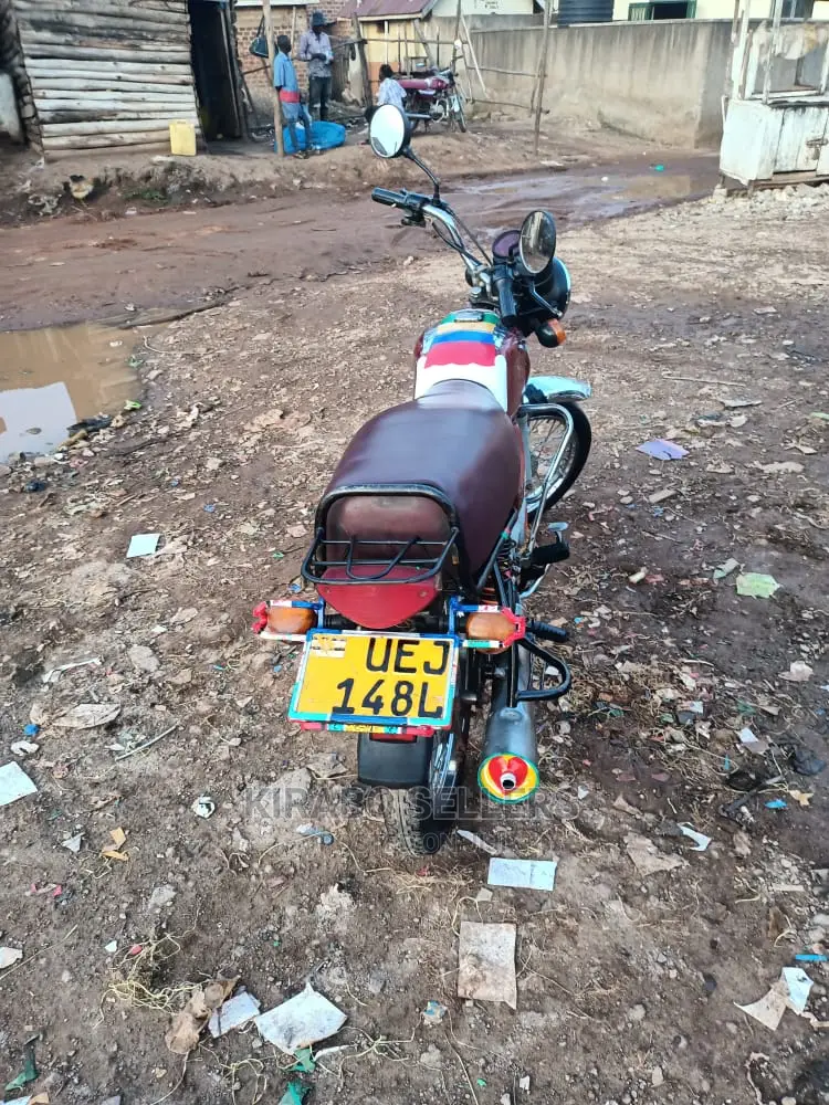 Bajaj Boxer 2019 Blue