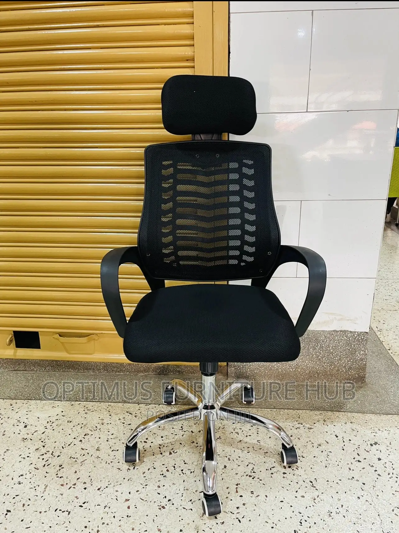 Swivel Chair (Headrest)