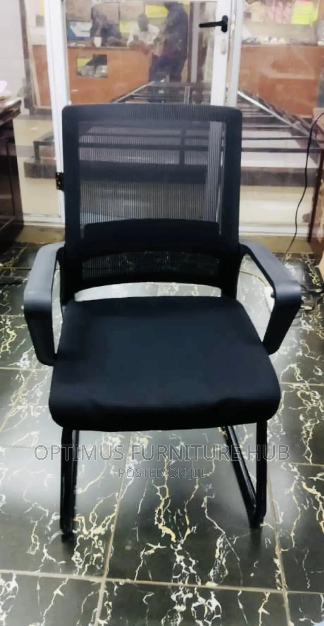 Visitor Chair (Static)