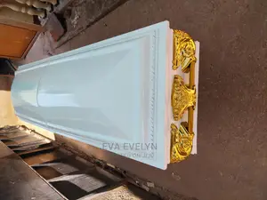 Best Quality Doom White Casket