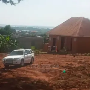 Very Beautiful Plot With Lake View Quicksale After Munyonyo