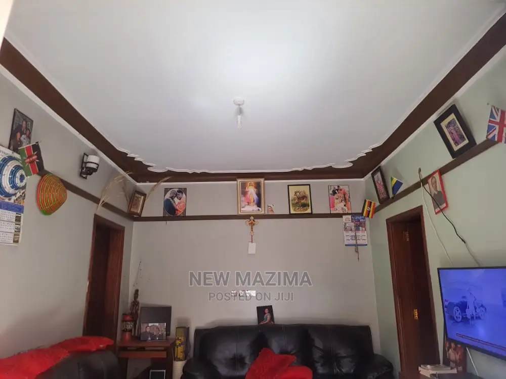 2bdrm House in Kibiri Gangu, Central Division for Sale