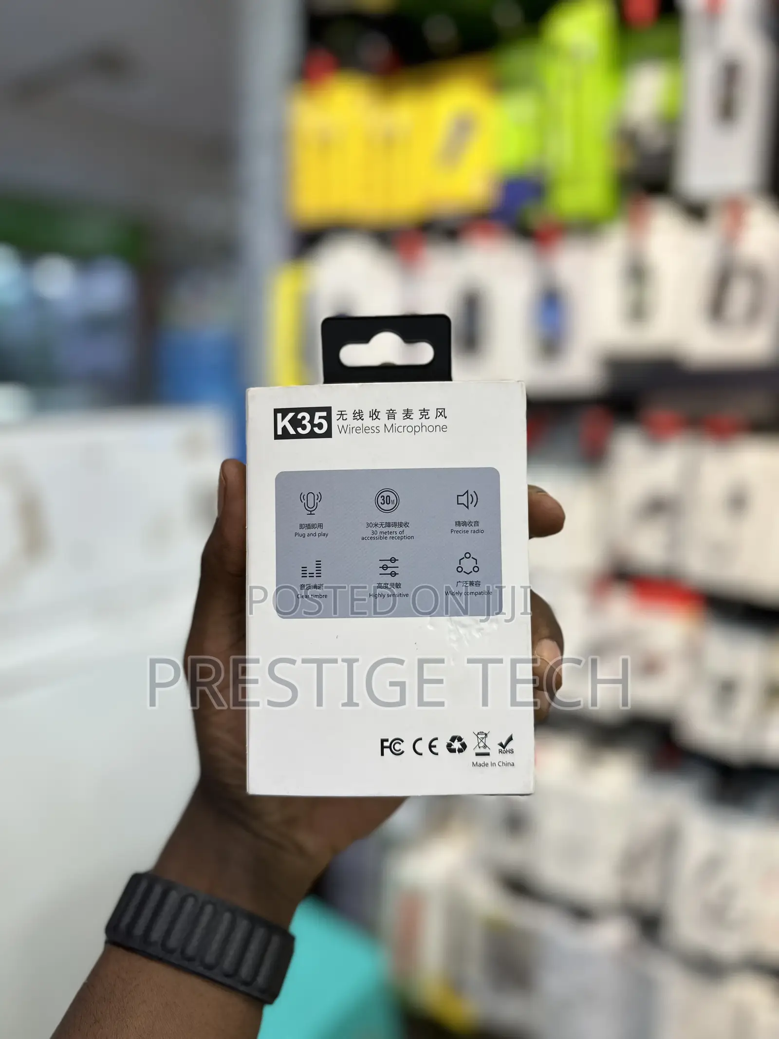  Wireless Microphone With 30m of Accessible Reception