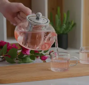 Clear Glass Tea Pot With Infuser