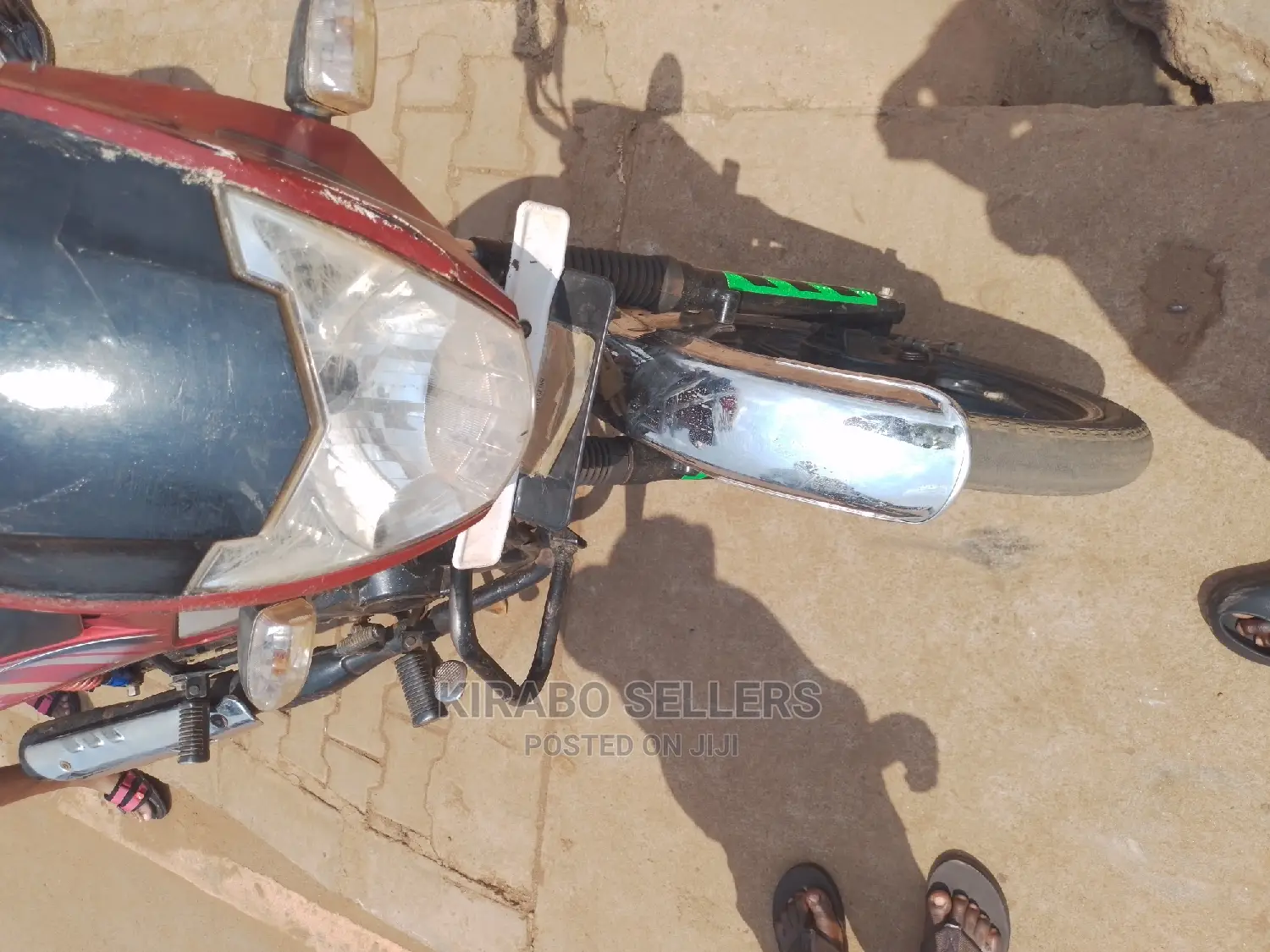 Mahindra Centuro 2017 Red