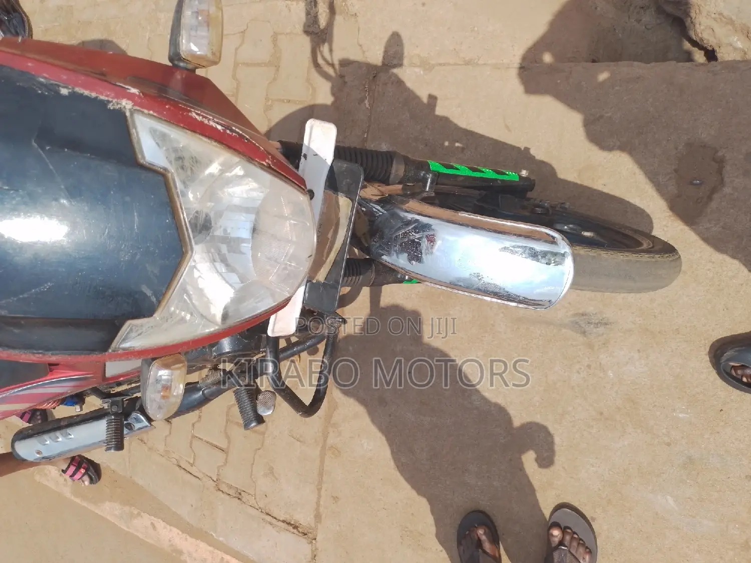 Mahindra Centuro 2017 Red