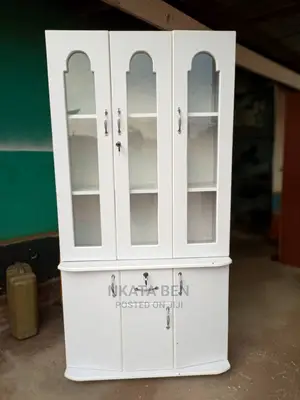White Side Board 3*6 Feet