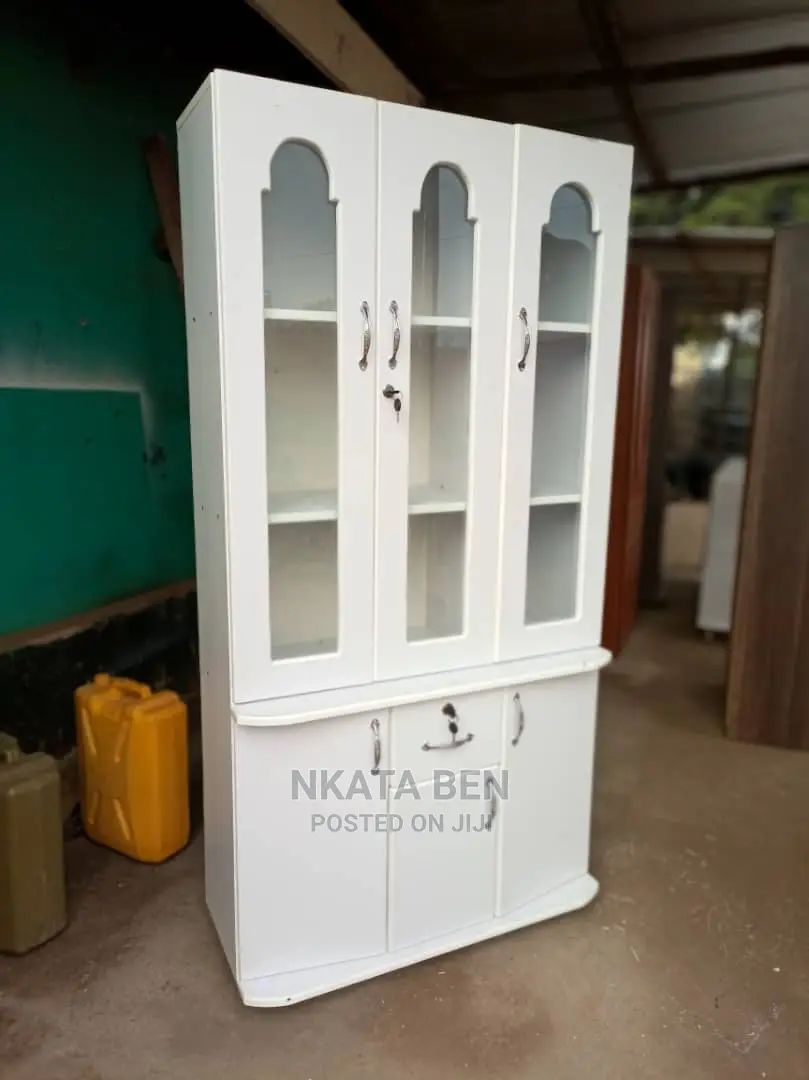 White Side Board 3*6 Feet