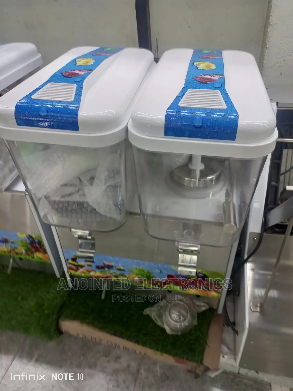 Double Juice Dispenser