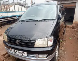Photo - Toyota Noah 2.0 AWD (8 Seater) 2001 Black