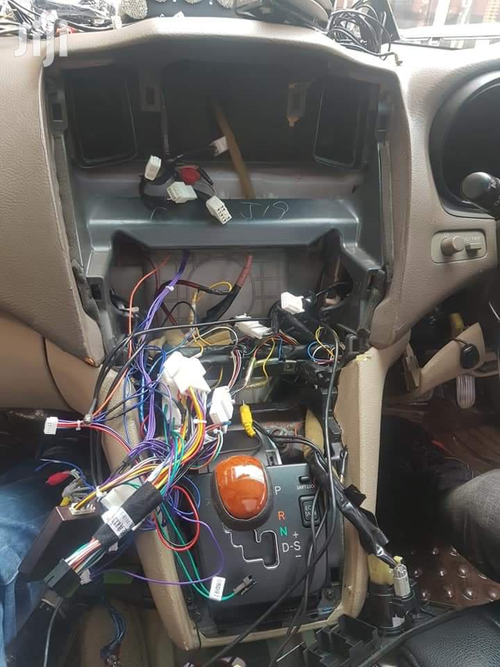 Harrier Hybrid Car Radio Tesla