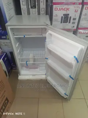 Chiq Refrigerator 120L