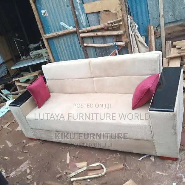 Sofas on Sale at Agood Price