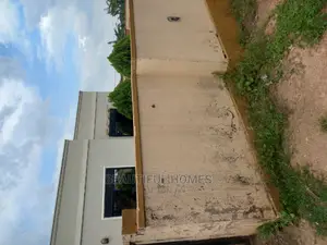 Furnished 3bdrm House in Kira for Sale