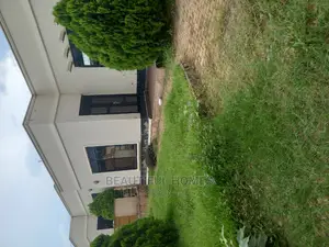 Furnished 3bdrm House in Kira for Sale