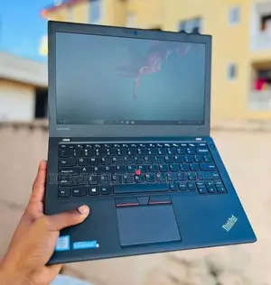 Laptop Lenovo ThinkPad X260 4GB Intel Core I5 HDD 500GB