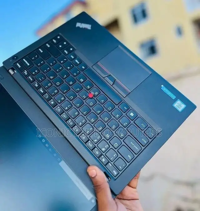 Laptop Lenovo ThinkPad X260 4GB Intel Core I5 HDD 500GB