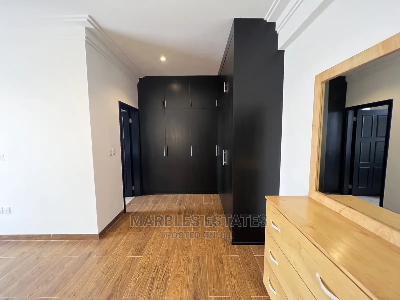 Furnished 4bdrm Apartment in Kololo, Central Division for Rent