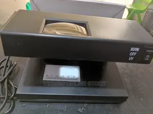Currency Money Detector Machine With Magnifying Glass