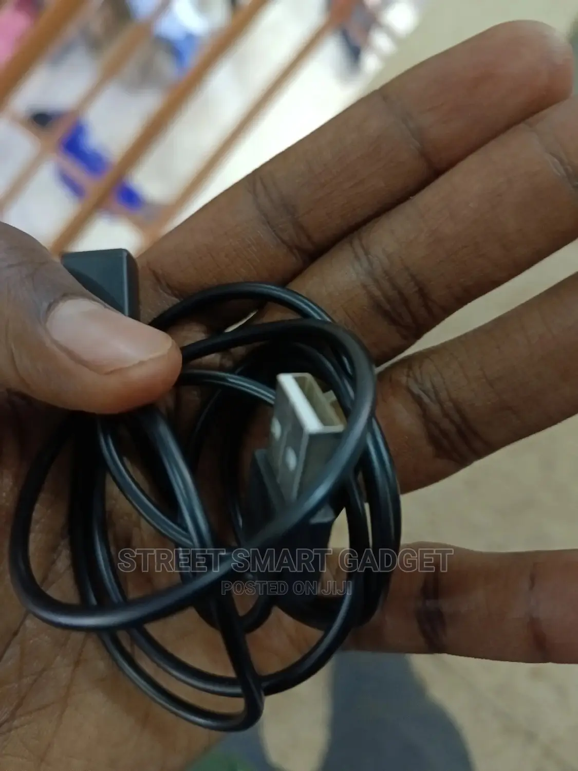 Huwaie Spear Smart Bracelet Charger