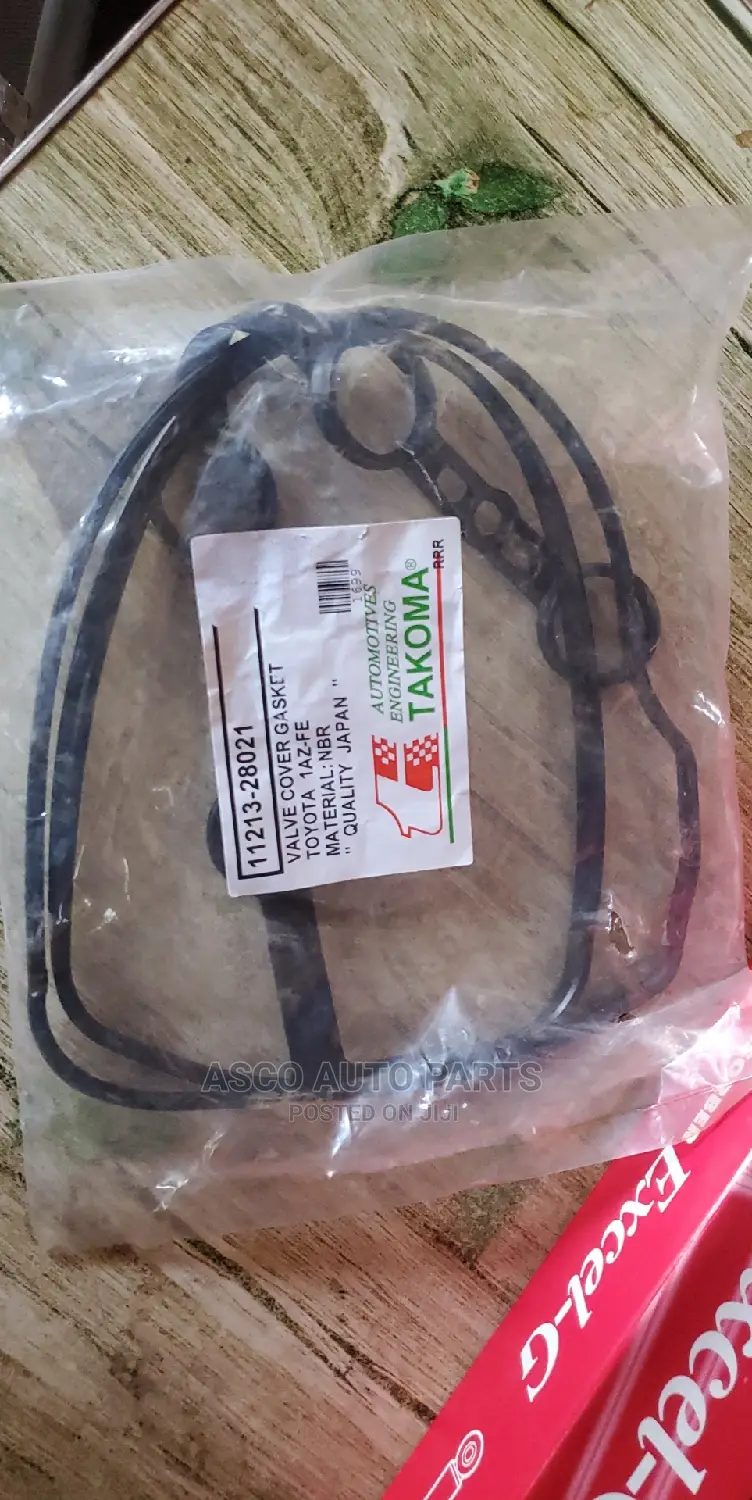 Engine Valve Cover Gasket Seal for 1az-Fe Engine Type